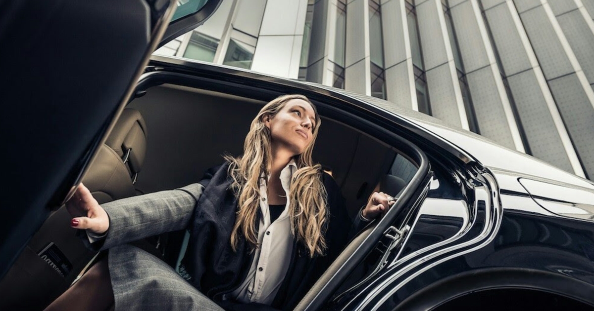 Crystal Lake Limo Service Limousine Rental in Crystal Lake, IL